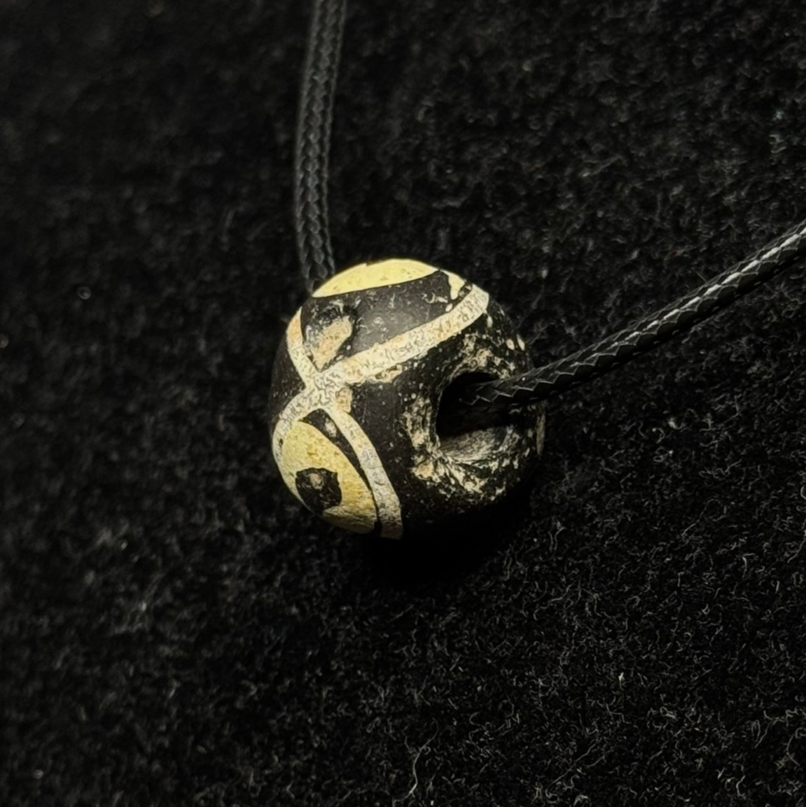 Ancient Roman Glass RARE Ancient Roman Glass "Eye Bead" – 1st–4th Century AD