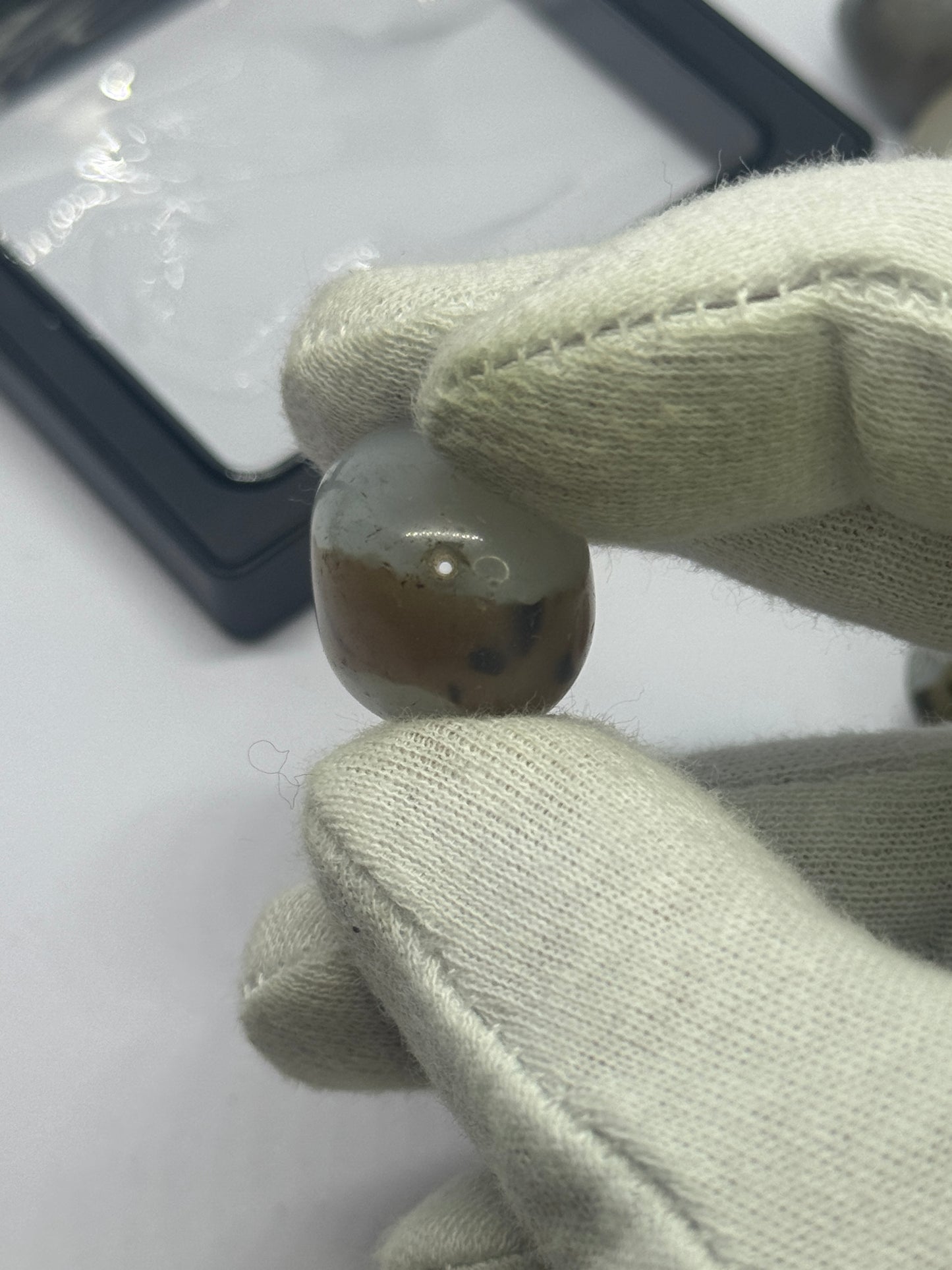 Ancient Roman agate Ancient Roman – 1st–3rd Century AD – 4 Large Highly Polished Agate Beads