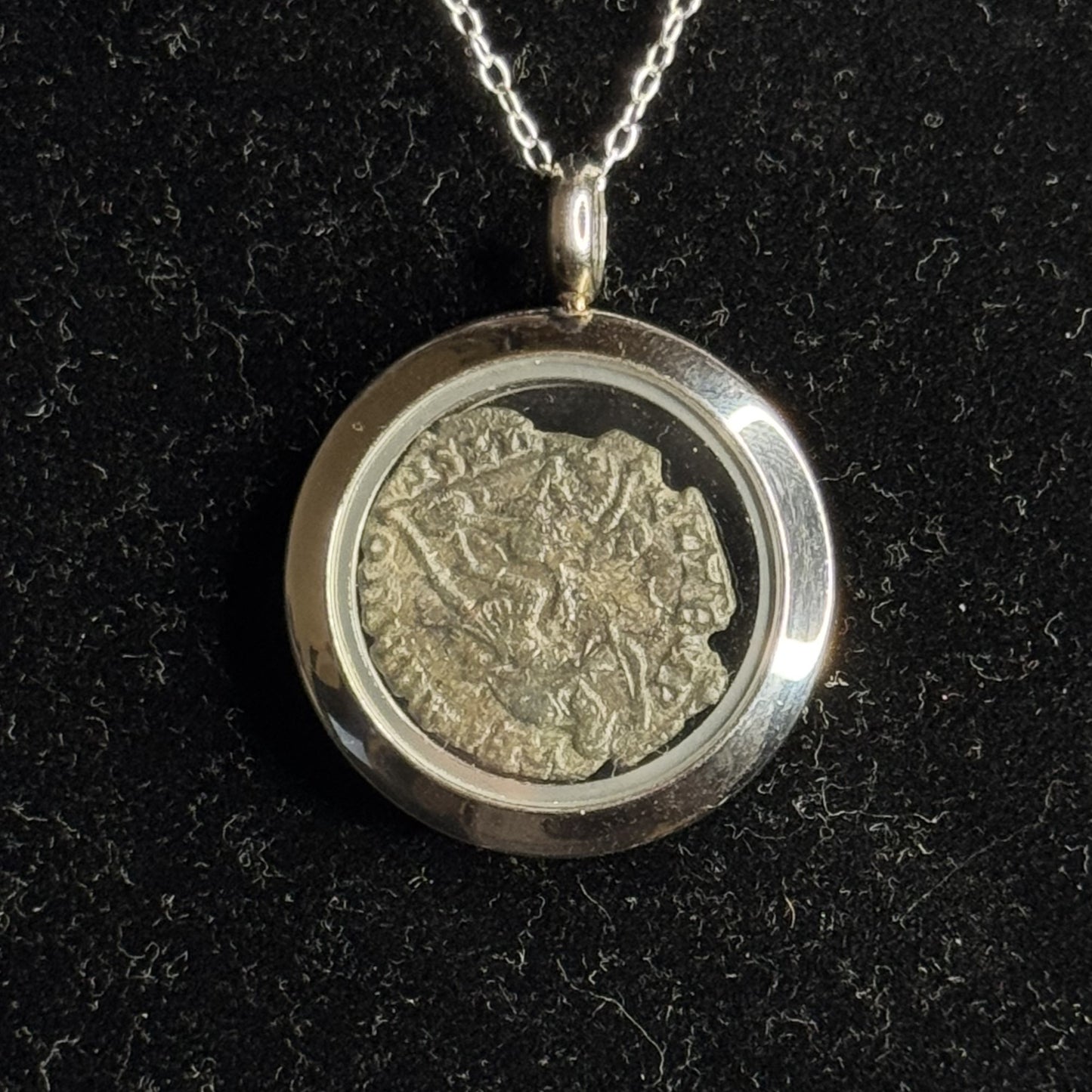 Constantius II AE 17.5mm Sterling Silver 925 Chain Coin Pendant – Roman Imperial Era (235–476 AD)