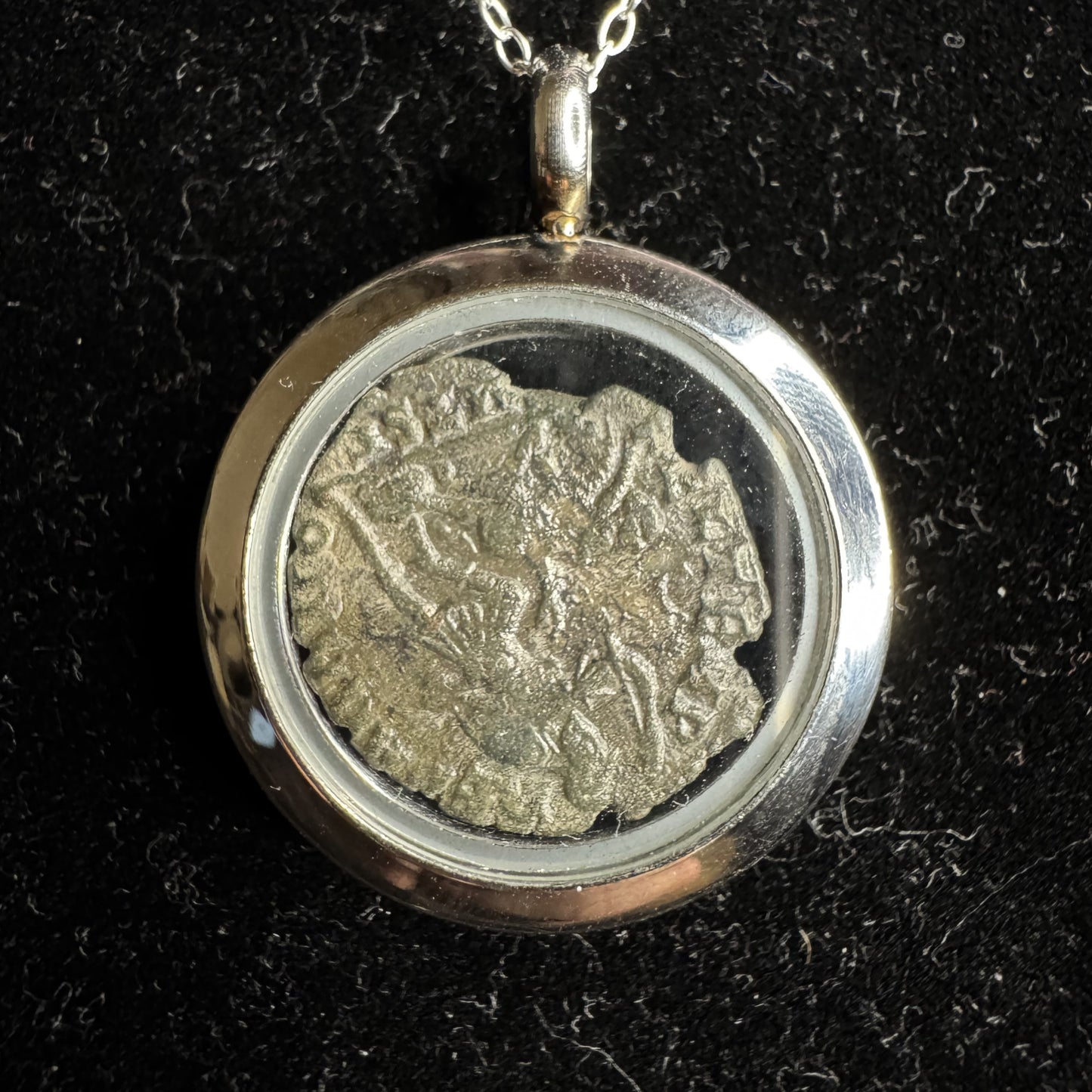 Constantius II AE 17.5mm Sterling Silver 925 Chain Coin Pendant – Roman Imperial Era (235–476 AD)