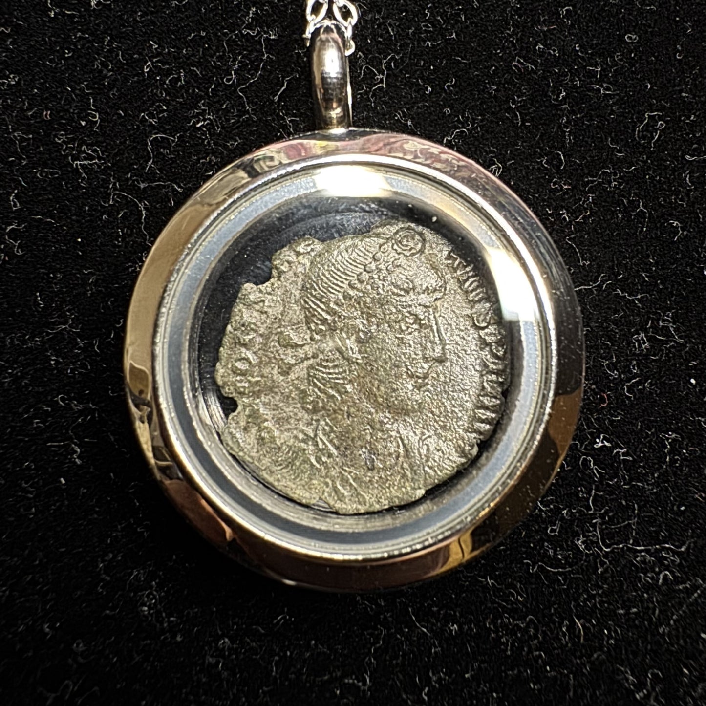 Constantius II AE 17.5mm Sterling Silver 925 Chain Coin Pendant – Roman Imperial Era (235–476 AD)