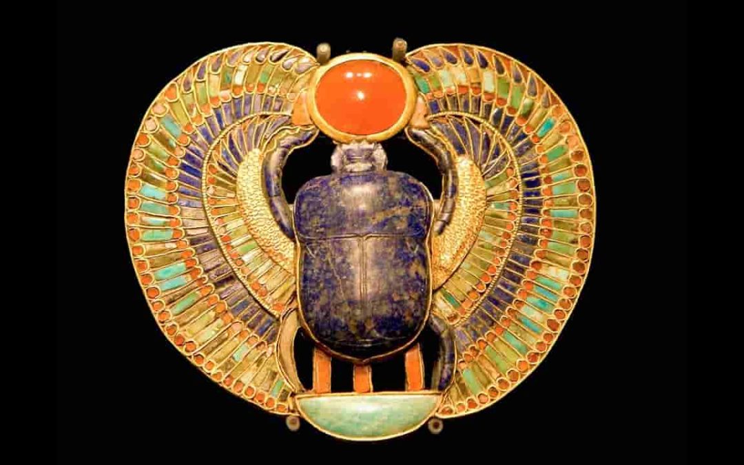 Why Ancient Jewelry Is a Smart Investment: Historical and Financial Value