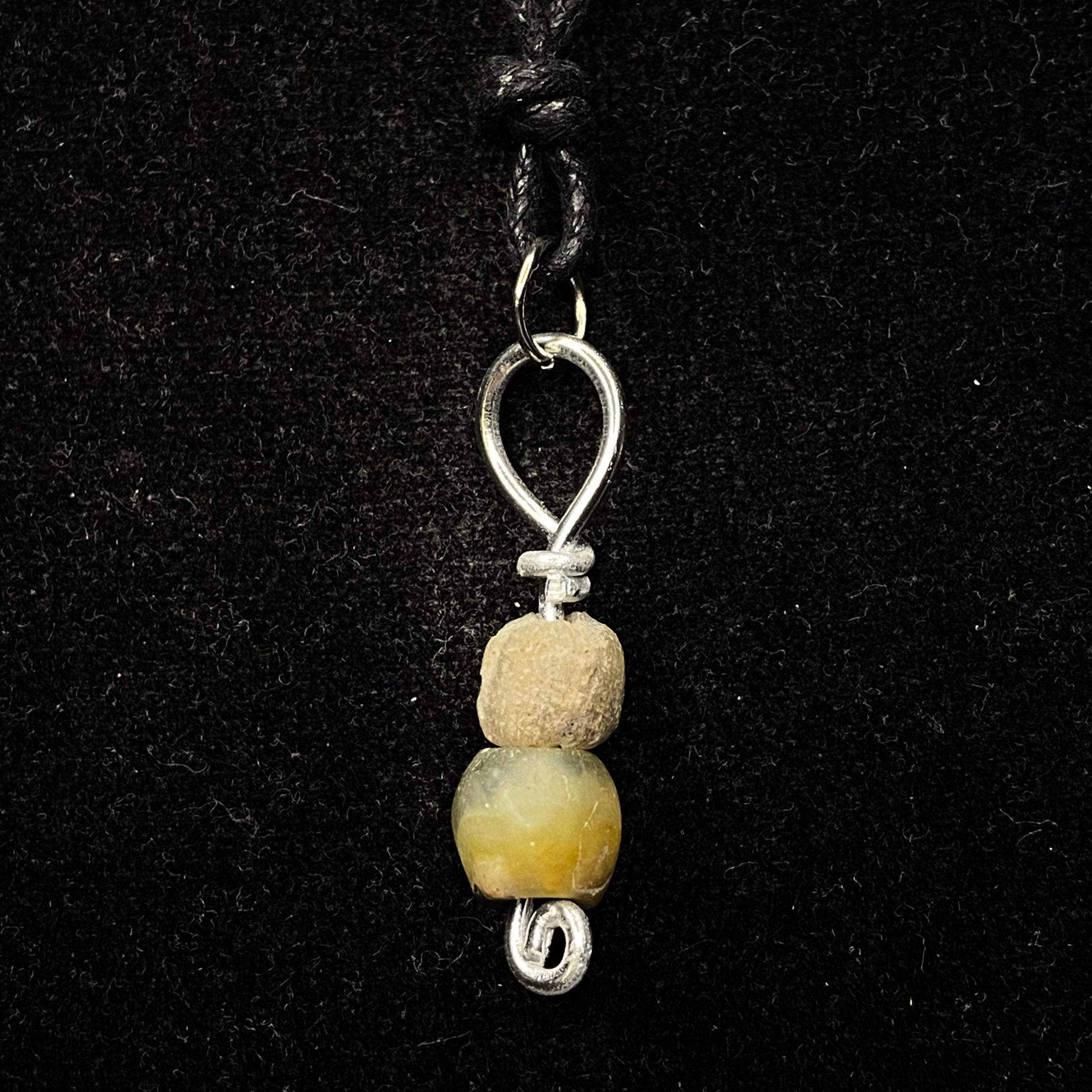 Ancient Egyptian Jasper and faience Beads Pendant – circa 1500–400 BC