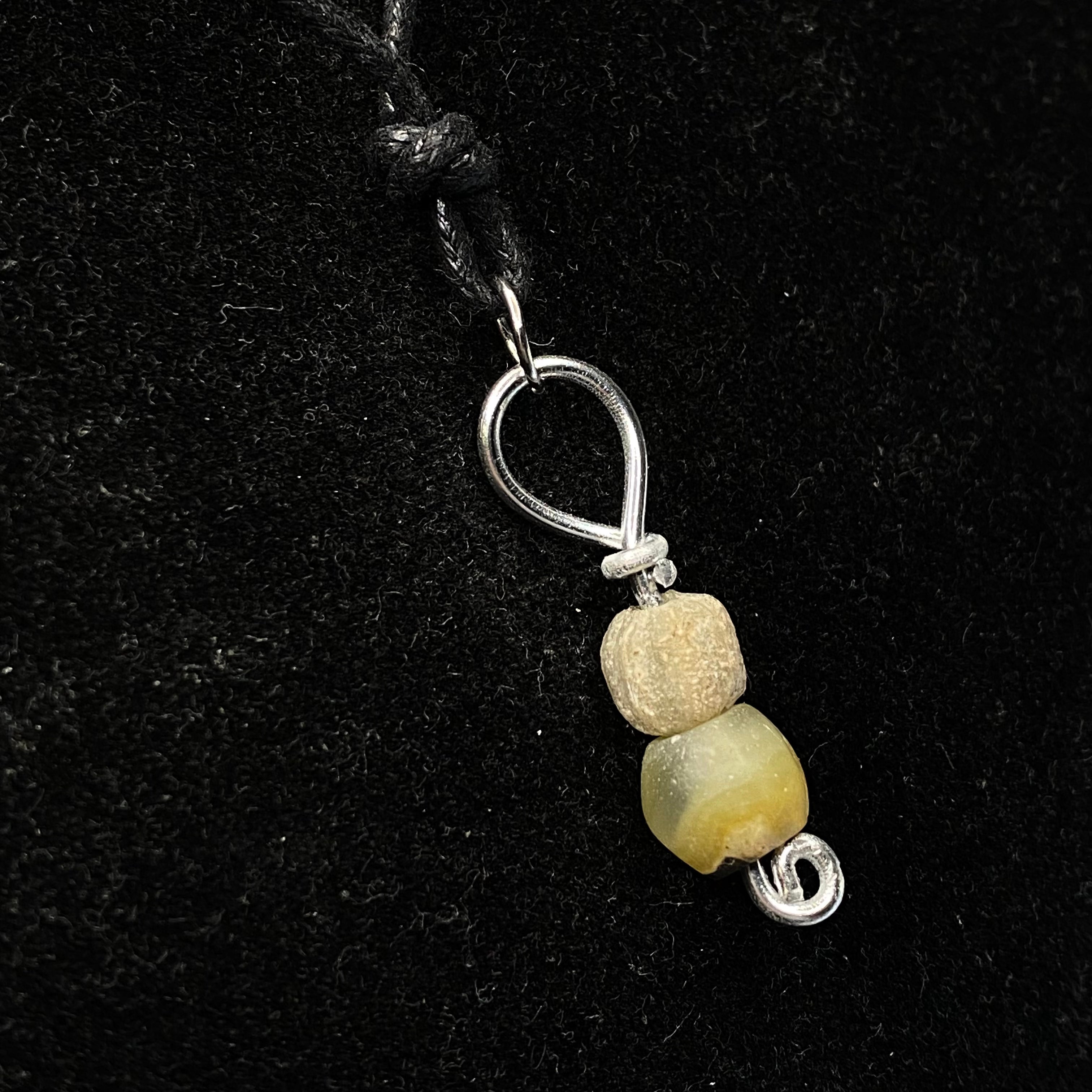 Ancient Egyptian Jasper and faience Beads Pendant – circa 1500–400 BC