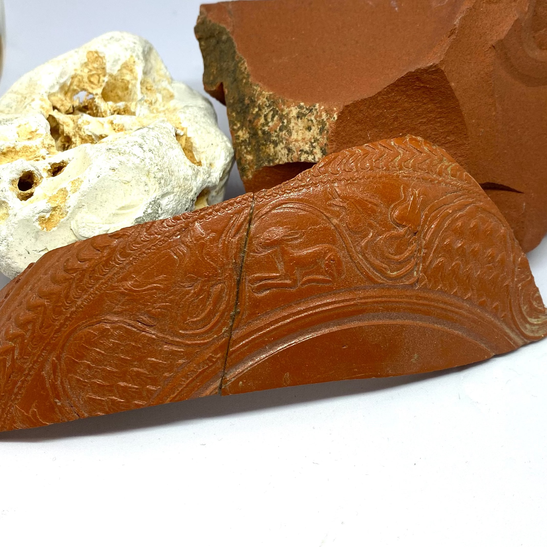 Ancient Roman Terra Sigillata (Samian Ware) Bowl Fragment with Rabbit – 1st–2nd Century AD
